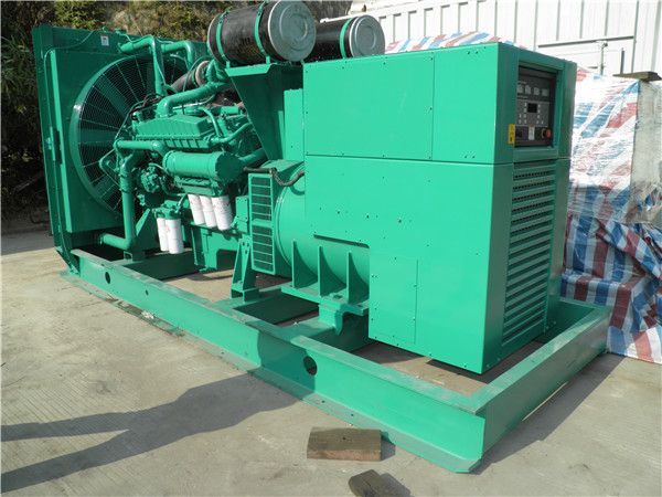 云阳发电机租赁-厂家给大家介绍发电机失磁现象