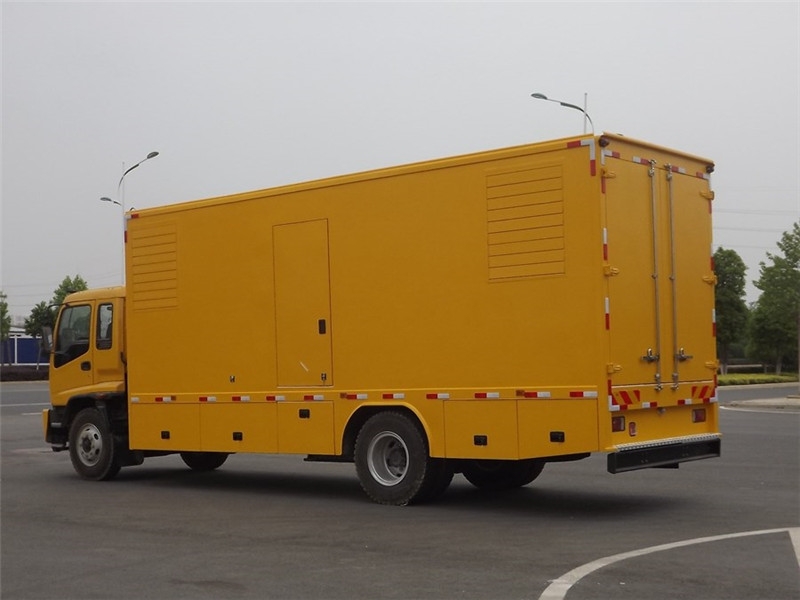 云阳发电车出租- 柴油发电机油箱怎么清洗