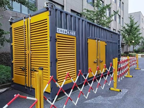 云阳如何使用转速表检查发动机的转速？