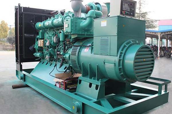 云阳工厂发电机应急发电中如何优化燃油储备管理？