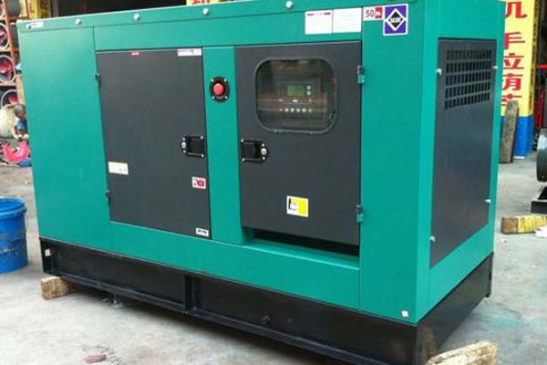 云阳如何检查机油的使用时间？