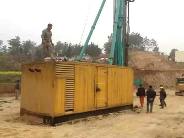 云阳如何判断水冷式机油散热器密封件是否需要更换？