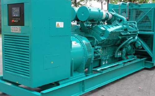 云阳柴油发电机组冬季使用中需要注意哪些事项？